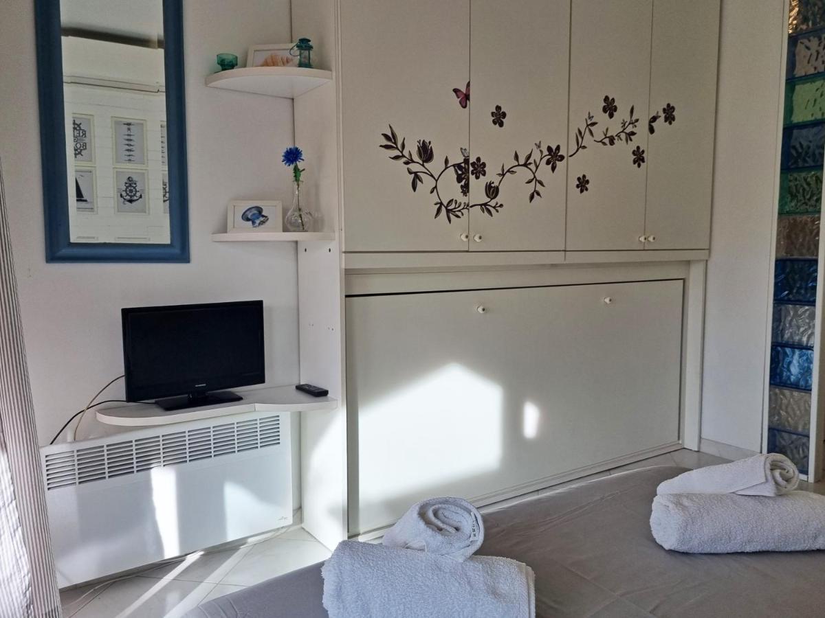 Blue Terrace Apartment - Marina Baie Des Anges Villeneuve-Loubet Exterior foto
